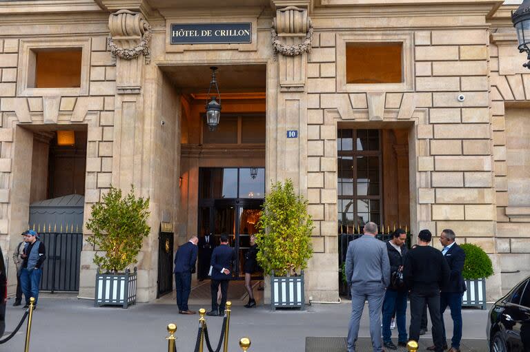 El lujoso Hotel Crillon de París fue el escenario perfecto para el festejo