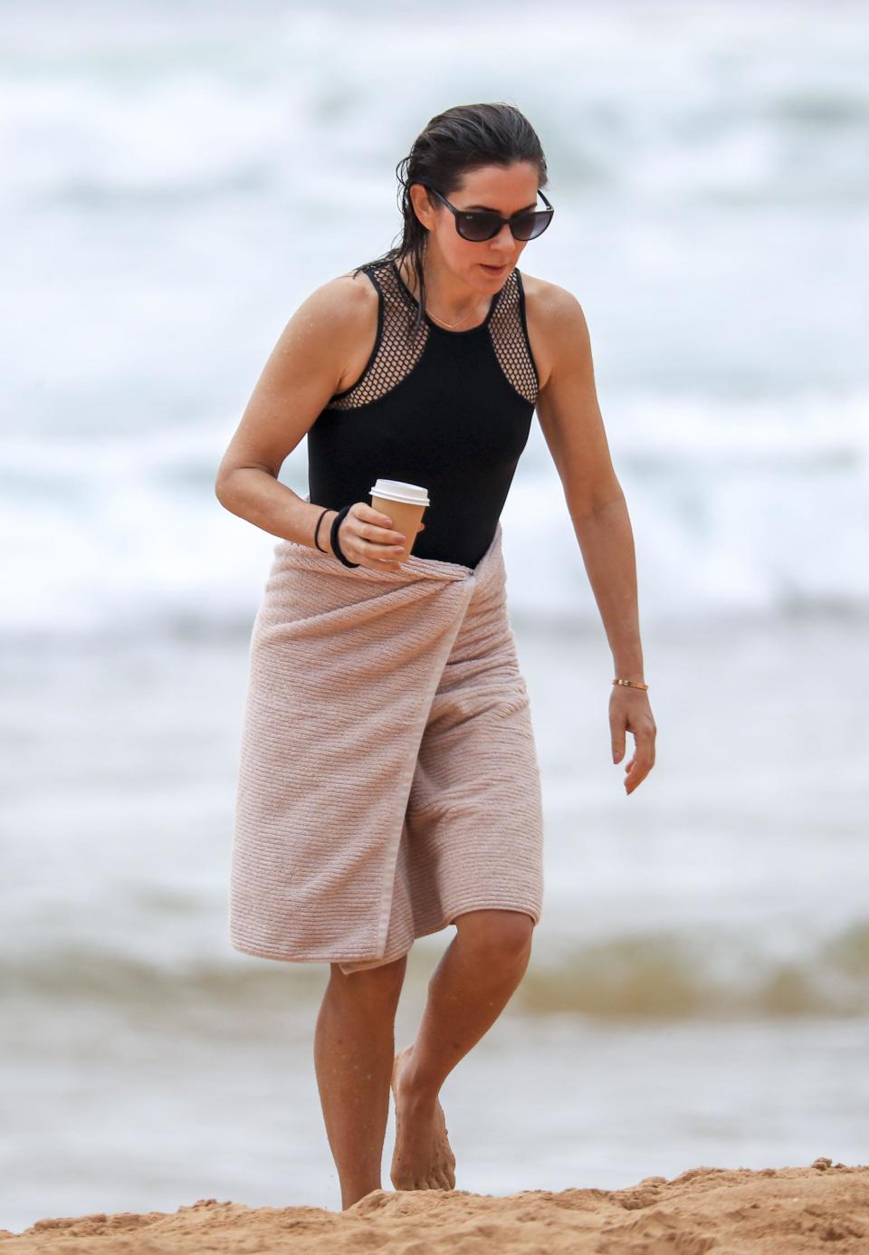 Princess Mary's Aussie family beach day