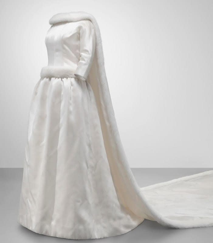 Vestido de novia de Fabiola de Bélgica hecho por Balenciaga