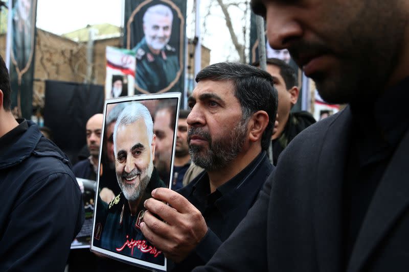Iranian gather to mourn General Qassem Soleimani in Tehran