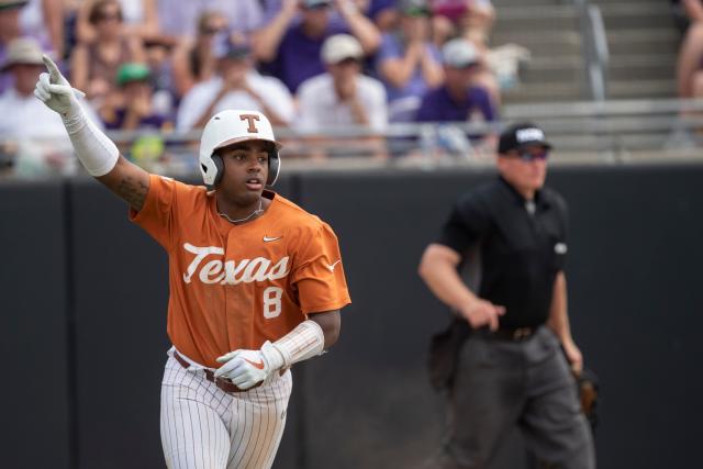 NCAA baseball: Texas Longhorns vs East Carolina scores, live updates