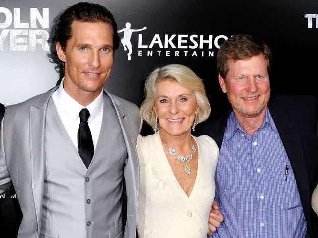 <p>AFF / Alamy</p> Matthew and Rooster McConaughey with their mom, Mary Kathlene McCabe
