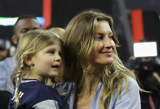 Gisele Bündchen and Vivian at the Super Bowl on Feb. 5, 2017. (Photo: Ronald Martinez via Getty Images)