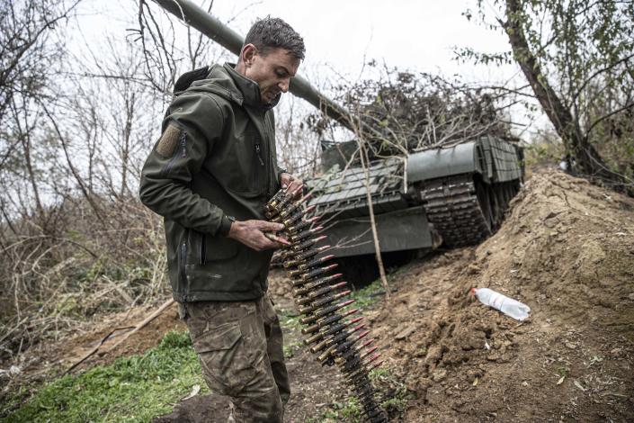 Ukrainian army continue to support its units in Kherson as Russia-Ukraine war continues. (Metin Aktas / Anadolu Agency via Getty Images)