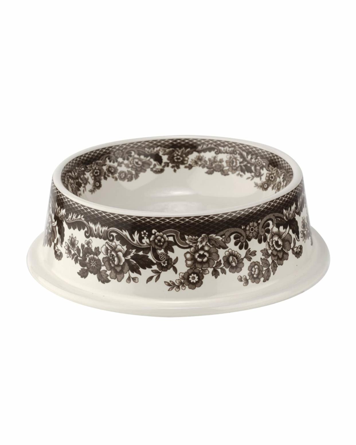 <p><a href="https://go.redirectingat.com?id=74968X1596630&url=https%3A%2F%2Fwww.neimanmarcus.com%2Fp%2Fspode-delamere-pet-bowl-prod243630023&sref=https%3A%2F%2Fwww.veranda.com%2Fshopping%2Fg41549516%2Fgifts-for-dog-lovers%2F" rel="nofollow noopener" target="_blank" data-ylk="slk:Shop Now;elm:context_link;itc:0;sec:content-canvas" class="link rapid-noclick-resp">Shop Now</a></p><p>Delamere Pet Bowl</p><p>neimanmarcus.com</p><p>$45.00</p>