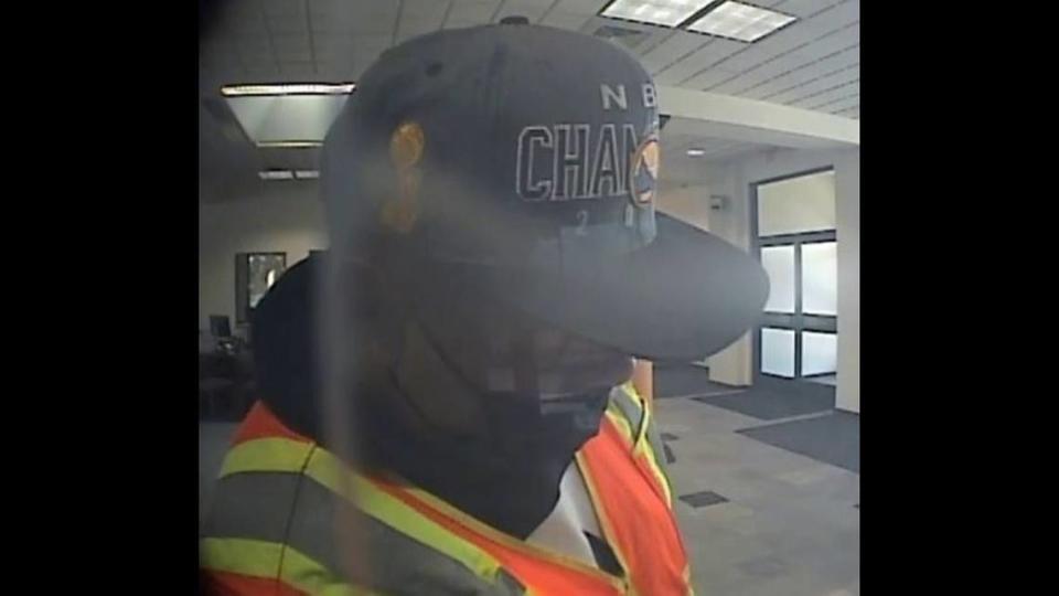 Merced police are attempting to locate a 47-year Merced man who is a suspect in a bank robbery that occurred on Friday morning in Merced.