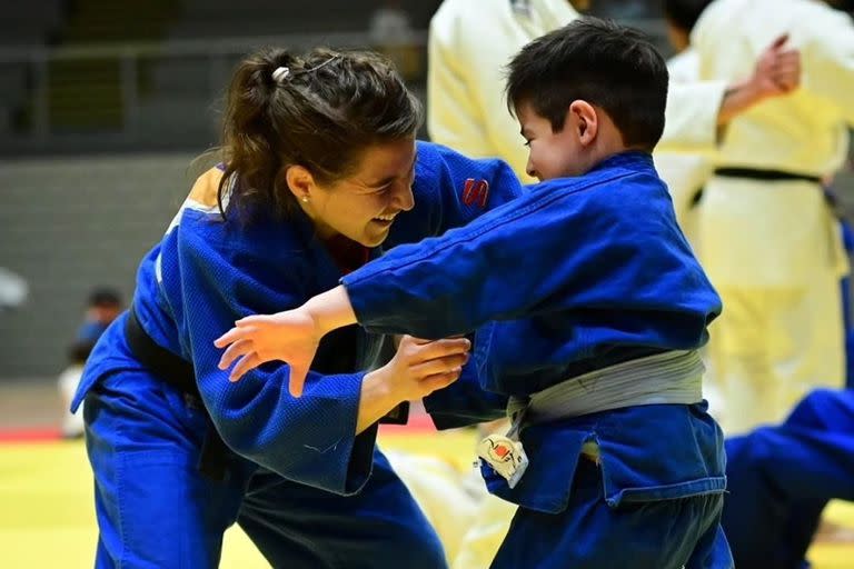 La profe Pareto: la primera mujer campeona olímpica en la historia de la Argentina, oro en Río de Janeiro 2016, y el valor de la enseñanza 