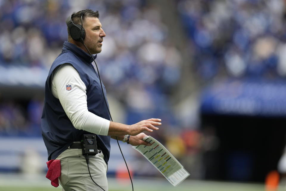 Tennessee Titans head coach Mike Vrabel signals to his players from the sideline during the second half of an NFL football game against the Indianapolis Colts, Sunday, Oct. 8, 2023, in Indianapolis. (AP Photo/Michael Conroy)