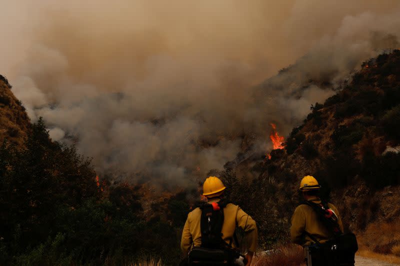 Wildfires continues in California