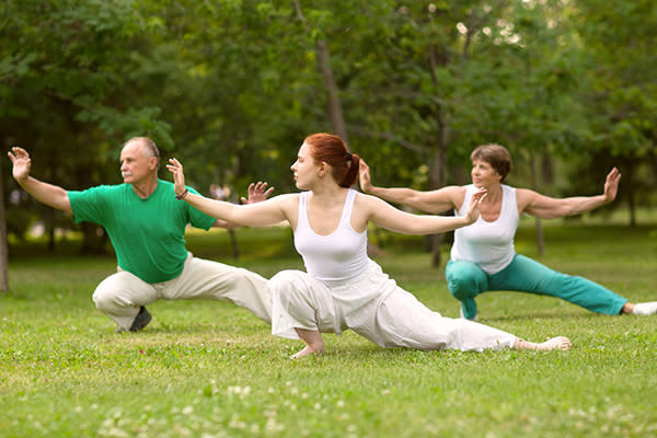 El Tai Chi también sería una forma efectiva de reducir el estrés y la ansiedad. Foto: Ulza / iStockphoto