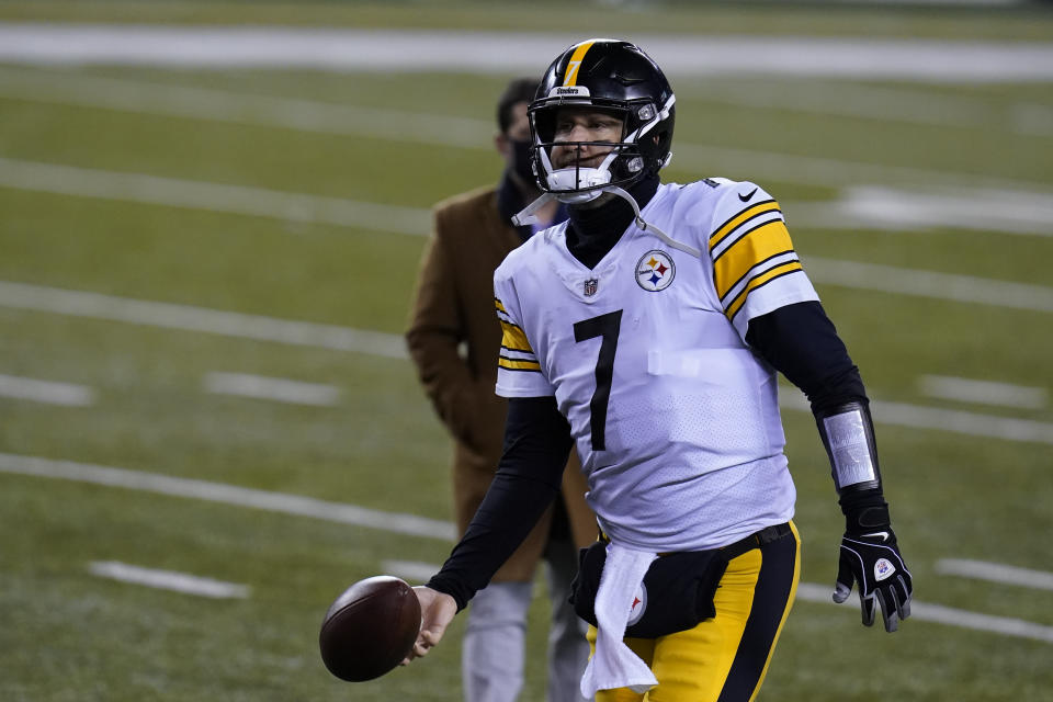 Pittsburgh Steelers' Ben Roethlisberger (7) tosses the ball as he leaves the field following an NFL football game against the Cincinnati Bengals, Monday, Dec. 21, 2020, in Cincinnati. (AP Photo/Michael Conroy)