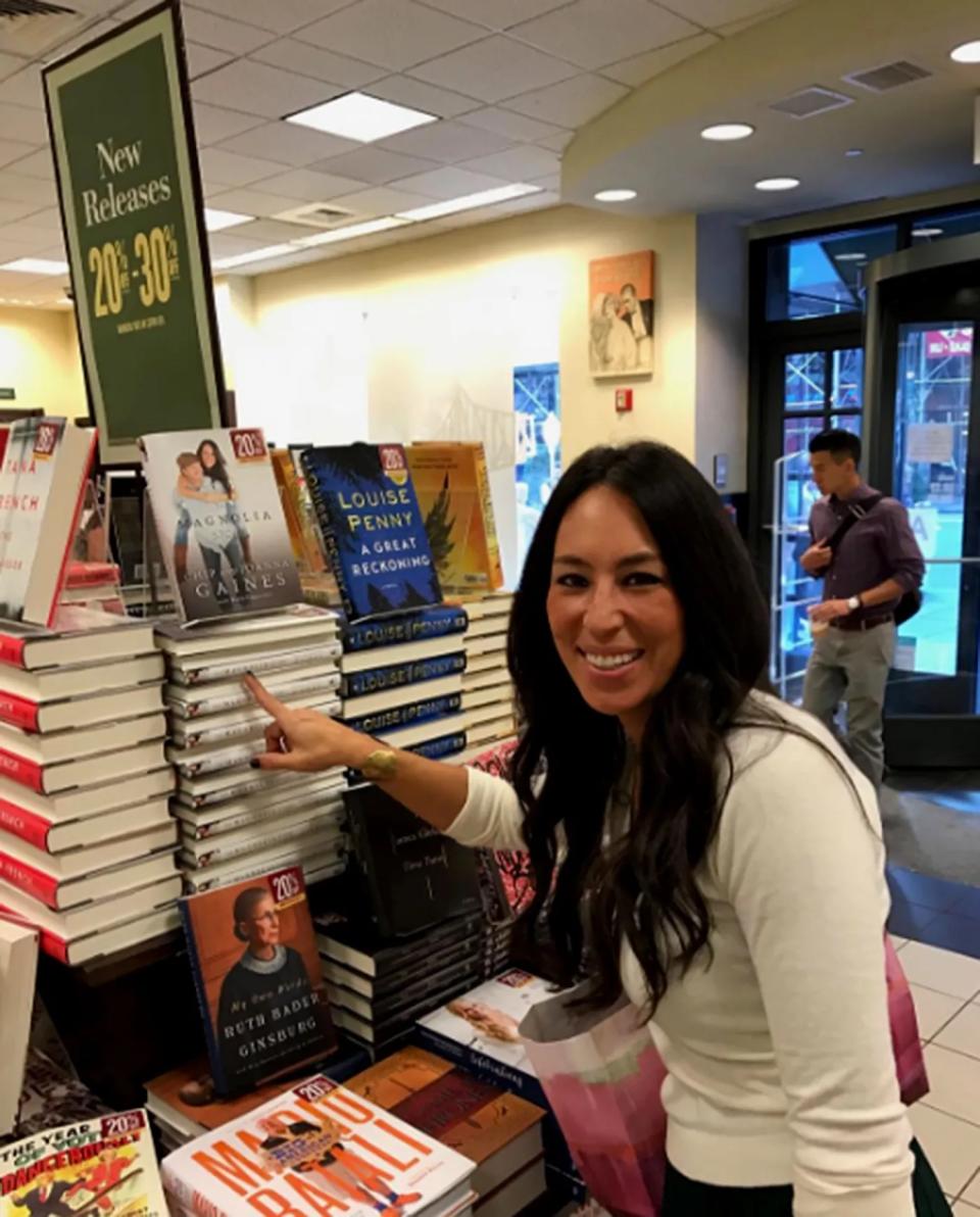 joanna gaines book the magnolia story