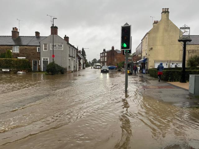 Disruption for drivers continues as busy Derbyshire routes remain