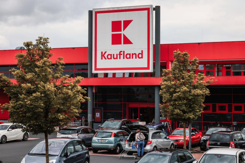 Die Supermarktkette Kaufland könnte bald über 800 Standorte in Deutschland betreiben. - Copyright: picture alliance/dpa | Oliver Berg