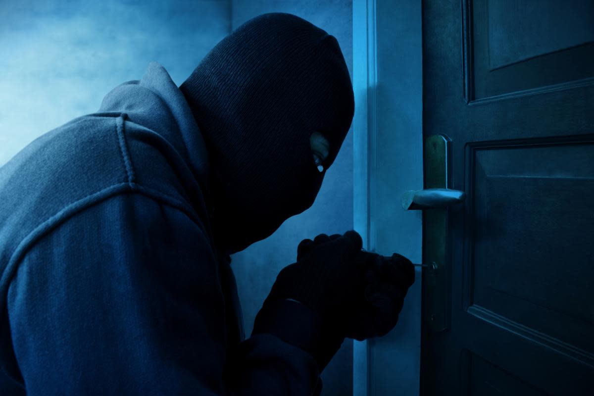 Balaclava-clad burglars break into Herefordshire shop <i>(Image: Getty Images)</i>