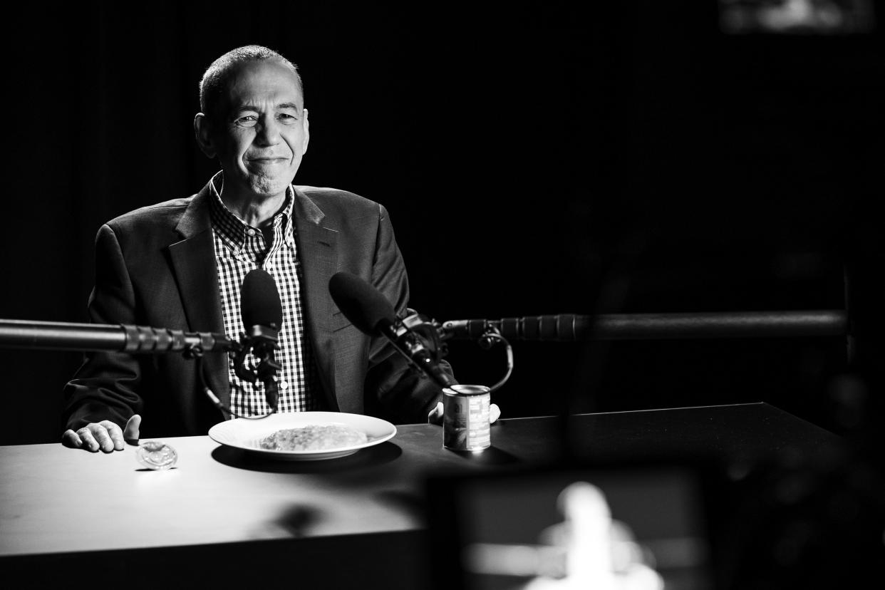 Image: Gilbert Gottfried (Lloyd Bishop / NBCU Photo Bank/NBCUniversal via Getty Images file)