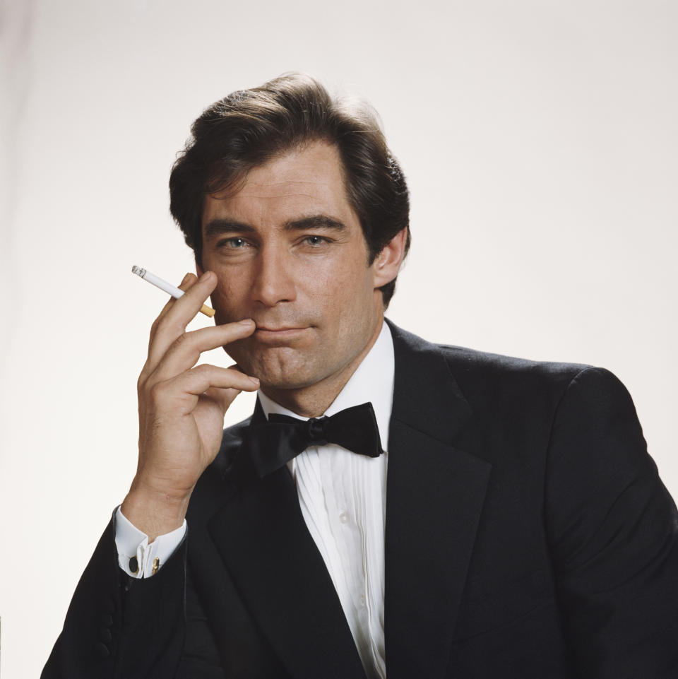 Welsh actor Timothy Dalton poses as 007 in a publicity still for the 1987 James Bond film 'The Living Daylights', 1986. (Photo by Keith Hamshere/Getty Images) 