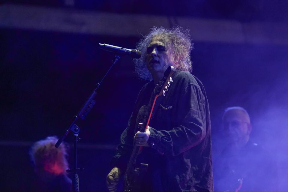 Robert Smith de The Cure durante su concierto en el festival Corona Capital en la Ciudad de México, el domingo 19 de noviembre de 2023. (Foto AP/Aurea Del Rosario)