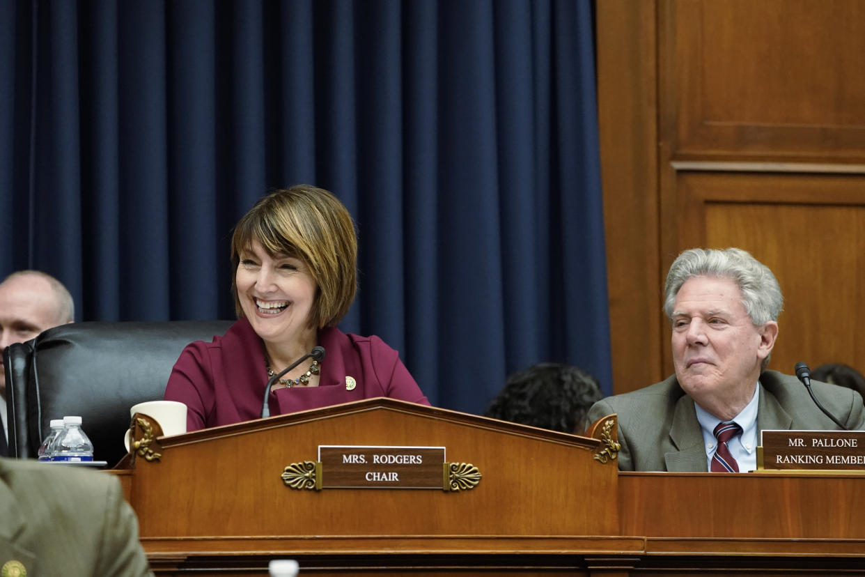 House Energy and Commerce Committee Chair Cathy McMorris Rogers, R-Wash., joined at right by Ranking Member Frank Pallone, D-N.J., introduces members of the panel during an organizational meeting for the 118th Congress, at the Capitol in Washington, Tuesday, Jan. 31, 2023. (AP Photo/J. Scott Applewhite)