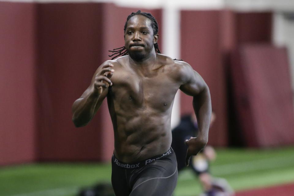 Concordia St. Paul linebacker Chris Garrett runs during Minnesota NFL football Pro Day in April.