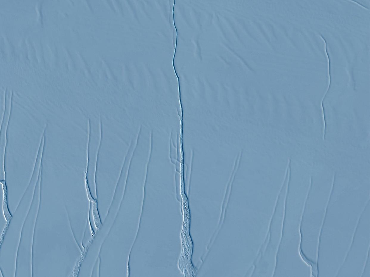 The crack that appeared in the Larsen C ice shelf before a massive section broke away in July: Getty Images