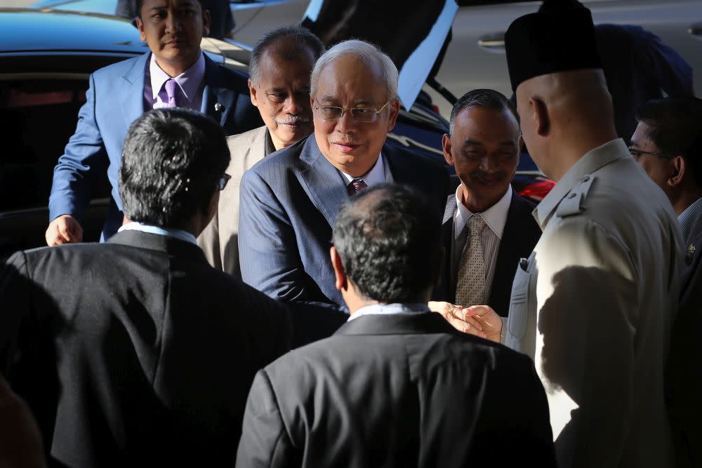 Datuk Seri Najib Razak arrives at the Kuala Lumpur High Court February 25, 2020. — Picture by Yusof Mat Isa