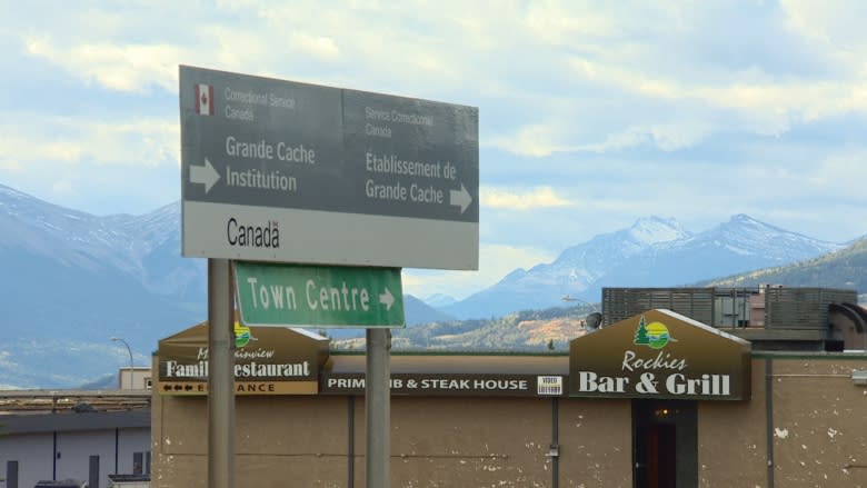 'Nobody was happy': Alberta coal town Grande Cache struggles with mine closure