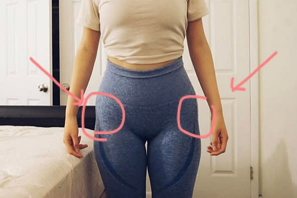 Hip Dips – nur einer von vielen Beauty-Trends, die der neuen „Body Positivity“-Bewegung angehören und sich für mehr Natürlichkeit, Selbstliebe und gegen Magerwahn aussprechen. (Bild: Instagram/jenneydoll)