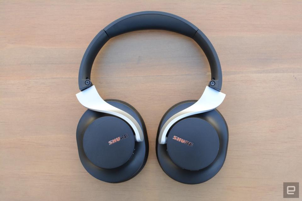 <p>Shure’s latest noise-canceling headphones offer longer battery life than the company promises. However, inconsistent sound quality shows there’s room for improvement.</p>
