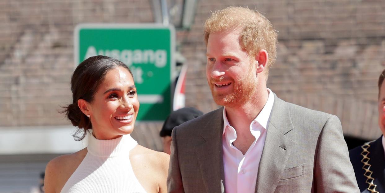 dusseldorf, germany september 06 prince harry, duke of sussex and meghan, duchess of sussex arrive at the town hall during the invictus games dusseldorf 2023 one year to go events, on september 06, 2022 in dusseldorf, germany the invictus games is an international multi sport event first held in 2014, for wounded, injured and sick servicemen and women, both serving and veterans the games were founded by prince harry, duke of sussex whos inspiration came from his visit to the warrior games in the united states, where he witnessed the ability of sport to help both psychologically and physically photo by chris jacksongetty images for invictus games dusseldorf 2023