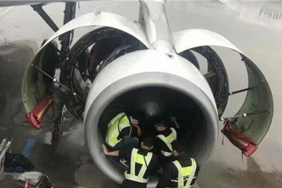 Long delays: Coins were discovered in the plane's engines: @flightorg