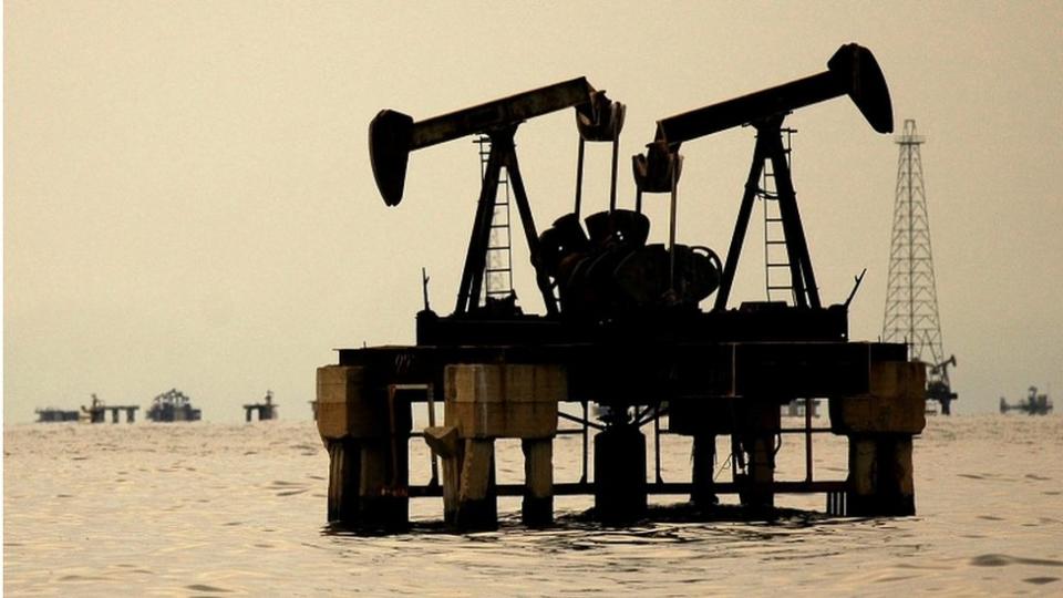 En 2020, la producción de petróleo en Venezuela cayó a niveles de mediados del siglo XX.