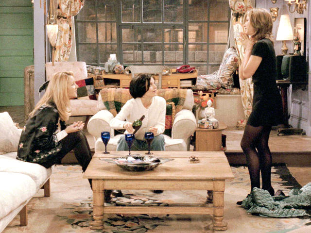 The 9 Best 'Friends' Thanksgiving Episodes, Ranked – The Hollywood Reporter