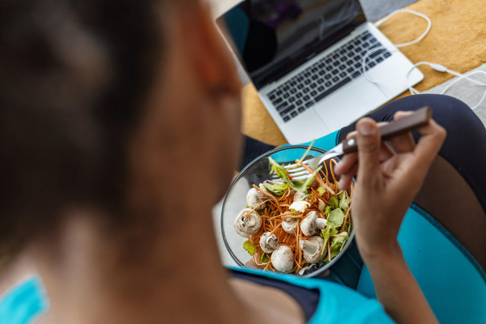 Eating an earlier, nutrient-dense lunch may have some important benefits. (ljubaphoto / Getty Images)