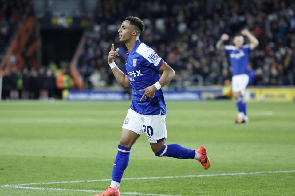 Ipswich Town have began talks with Chelsea to re-sign former loanee Omari Hutchinson on a permanent deal <i>(Image: PA)</i>