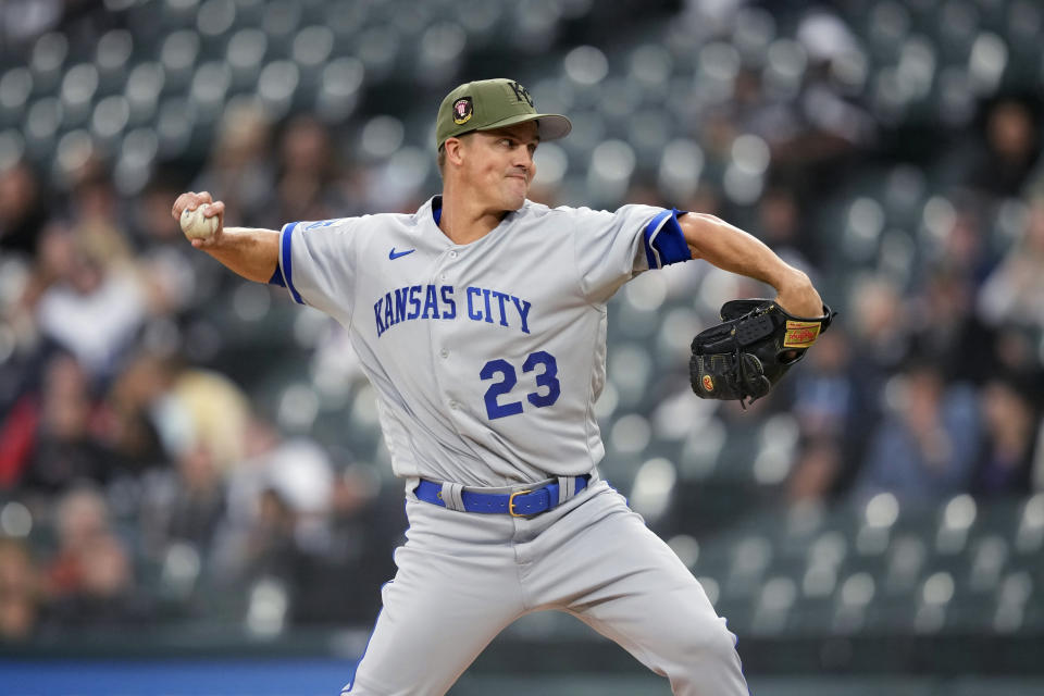 Kansas City Royals starting pitcher Zack Greinke delivers during the first inning of the team's baseball game against the Chicago White Sox on Friday, May 19, 2023, in Chicago. (AP Photo/Charles Rex Arbogast)