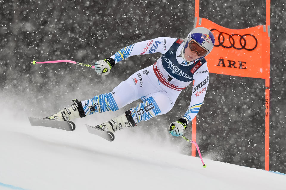 Lindsey Vonn competes during the FIS World Ski Championships Women’s Alpine Combined. (Photo by Alain Grosclaude/Agence Zoom/Getty Images)