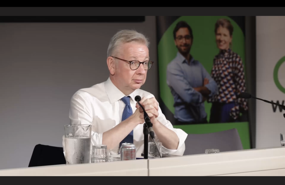 Kevin McCloud challenges Michael Gove (Channel 4 screengrab)