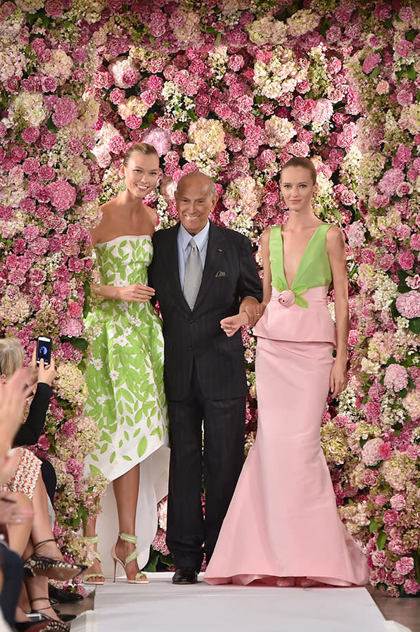 Oscar De La Renta's Best Fashion Moments