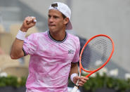 Argentina's Diego Schwartzman celebrates winning a point against Germany's Philipp Kohlschreiber during their third round match on day 7, of the French Open tennis tournament at Roland Garros in Paris, France, Saturday, June 5, 2021. (AP Photo/Michel Euler)