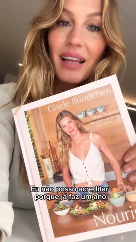 <p>Gisele Bundchen/Instagram</p> Gisele Bündchen shares the cover of her cookbook 'Nourish'