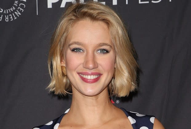 yael grobglas body