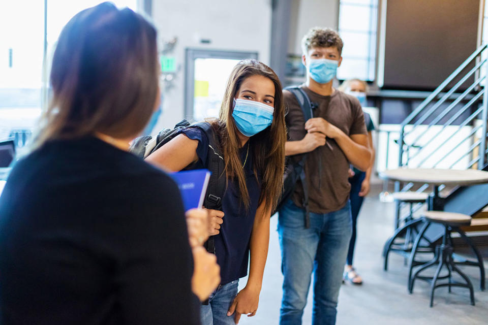 Social anxieties often run high among teens, but there are steps they — and their families — can take to lower stress levels. (Photo: Getty)