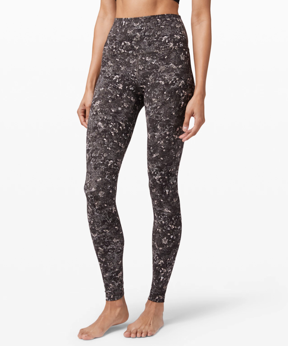 Align Pant 28". Image via Lululemon.