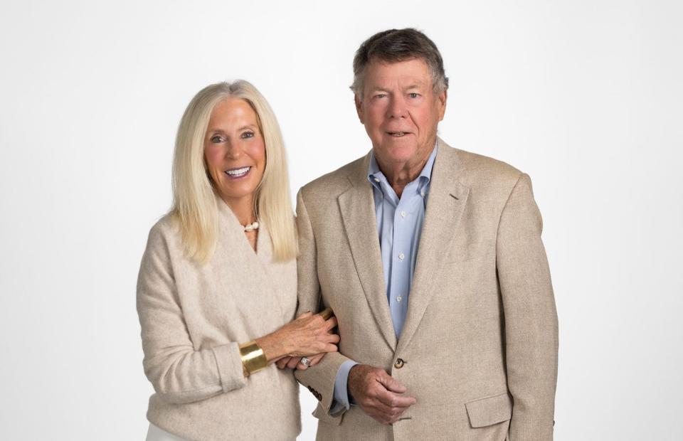 From left to right are Barbara and Dick Couch. Dartmouth Health has received a $2.5 million gift from generous donors and former Dartmouth-Hitchcock Trustee Barbara Couch and her husband, Dick, to establish the Couch Endowed Fund for Inclusive Excellence Faculty Fellowships at Dartmouth Cancer Center. Credit: Couch Family Foundation