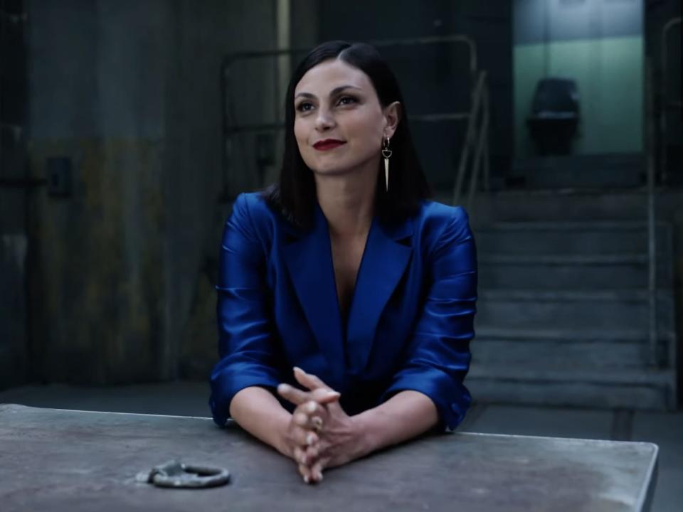 Morena Baccarin as elena "the queen" on nbc's the endgame