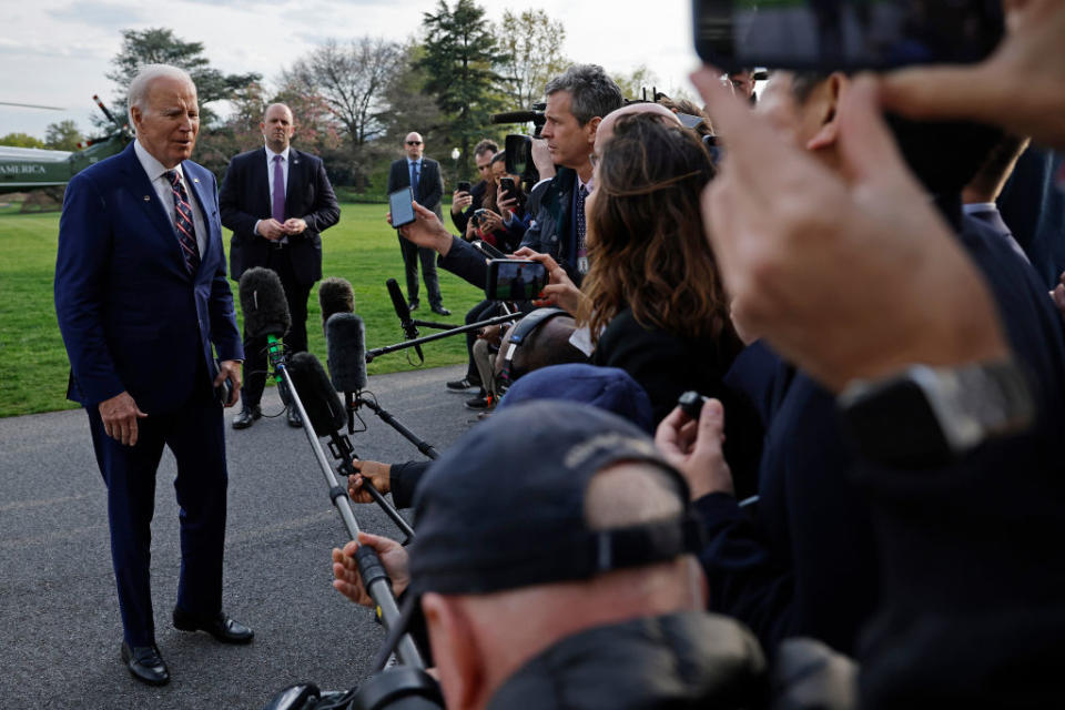 Biden briefly speaks with reporters as he returns to the White House on March 28, 2023 in Washington, DC<span class="copyright">Chip Somodevilla—Getty Images</span>