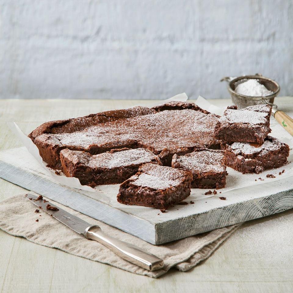 <p>Looking for the perfect brownie recipe - glossy on top, and dense and fudgy in the centre? Look no further that this classic bake.</p><p><strong>Recipe: <a href="https://www.goodhousekeeping.com/uk/food/recipes/a537592/ultimate-brownies/" rel="nofollow noopener" target="_blank" data-ylk="slk:Ultimate Chocolate Brownies;elm:context_link;itc:0;sec:content-canvas" class="link ">Ultimate Chocolate Brownies</a></strong></p>