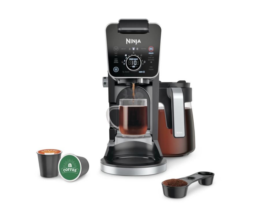 Ninja DualBrew Pro Grounds & Pods Programmable Coffee System. Image via Canadian Tire.