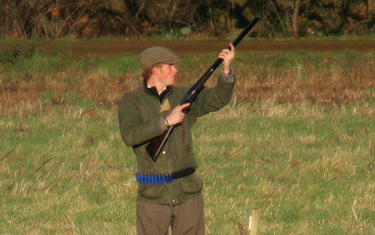 Prince Harry shooting at Sandringham in 2009 - albanpix.com